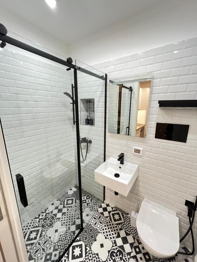 Central Apartments Палермо Екстериор снимка
